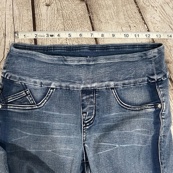 Rock & Republic Slimming Denim Rx Jegging Size 4 - Picture 8 of 9